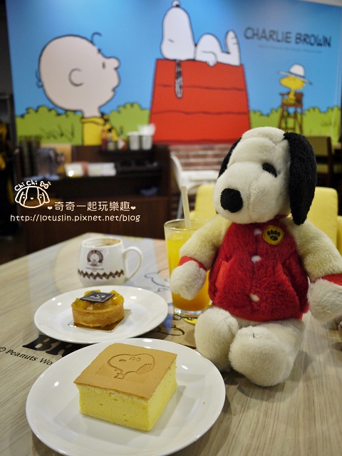 【高雄美食】Charlie Brown Café查理布朗咖啡廳 史努比出沒 夏日芒果季餐點新上市 - 奇奇一起玩樂趣