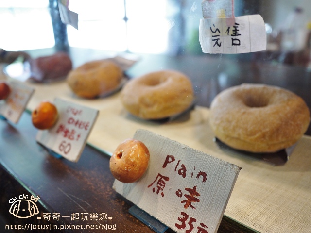 【台中美食】haritts donuts&coffee 來自東京涉谷的好吃甜甜圈(台灣店) - 奇奇一起玩樂趣