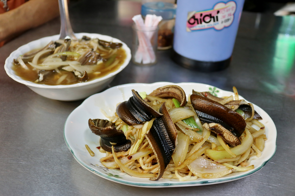 台南｜阿銘鱔魚意麵 台南小吃推薦．比排隊名店更好吃 - 奇奇一起玩樂趣