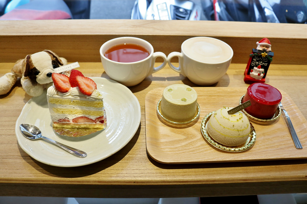 台北｜ISM 主義甜時(忠孝店) 日式職人完美手藝 達克瓦茲．草莓季限定甜點 - 奇奇一起玩樂趣