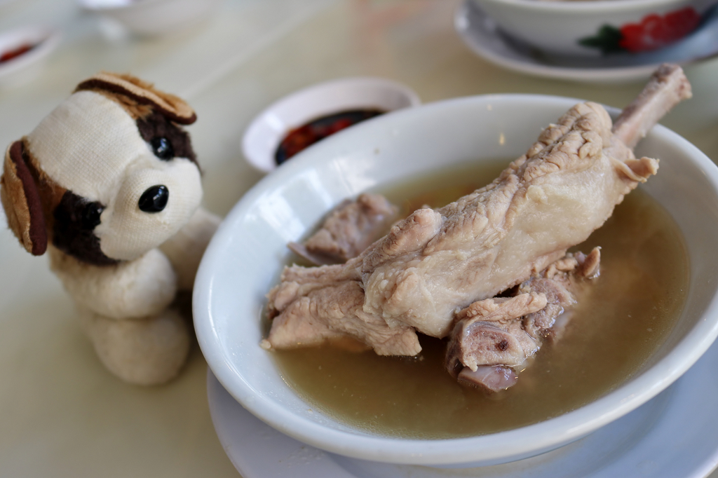 新加坡｜發傳人肉骨茶 新加坡美食推薦 - 奇奇一起玩樂趣