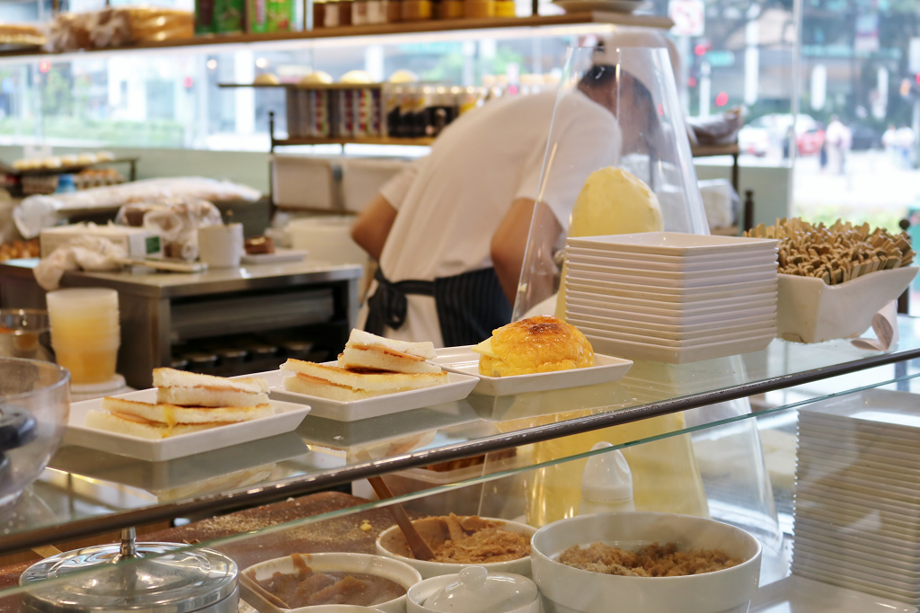 新加坡｜土司工坊TOAST BOX 大食代美食 不只咖椰吐司連叻沙都好好吃 - 奇奇一起玩樂趣