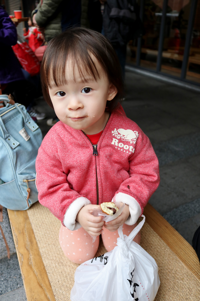 台北｜滋養豆餡舖 季節限定草莓大福 迪化街六十年老字號日式和菓子 - 奇奇一起玩樂趣