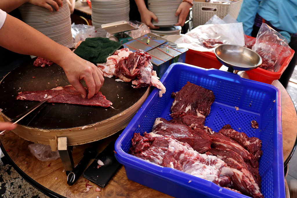 台南｜阿裕牛肉涮涮鍋/牛肉湯 非吃不可台南溫體牛火鍋推薦！ - 奇奇一起玩樂趣