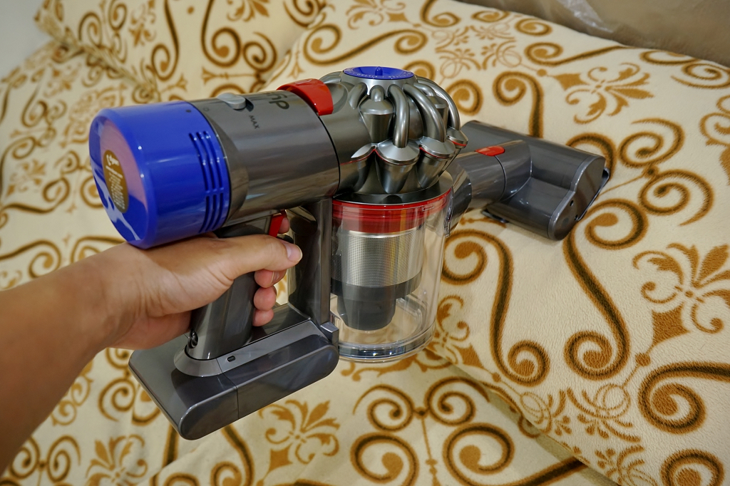 家電｜Dyson 手持無線吸塵器．除塵蹣吸塵器推薦！ - 奇奇一起玩樂趣