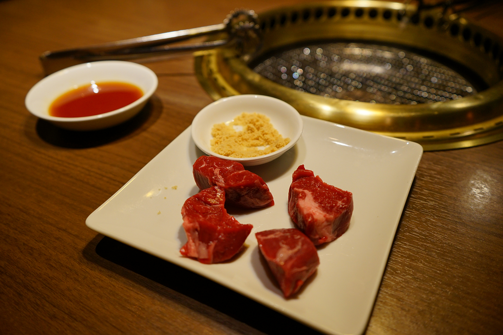 日本｜福岡 燒肉吃到飽推薦 ワンカルビpremium中洲 國產牛放題 不輸和牛的美味 - 奇奇一起玩樂趣
