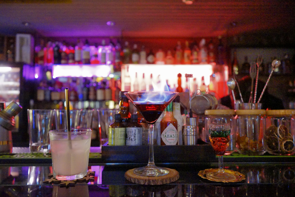 台北｜轉角酒吧 La Esquina 飛鏢酒吧 華麗調酒讓妳睡三天~ - 奇奇一起玩樂趣
