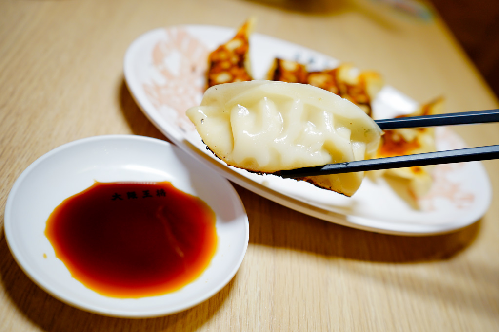 美食｜新北日式美食 大阪王將 日式燒餃子、道頓崛燒炒麵、咖哩天津飯 樹林秀泰美食推薦！ - 奇奇一起玩樂趣