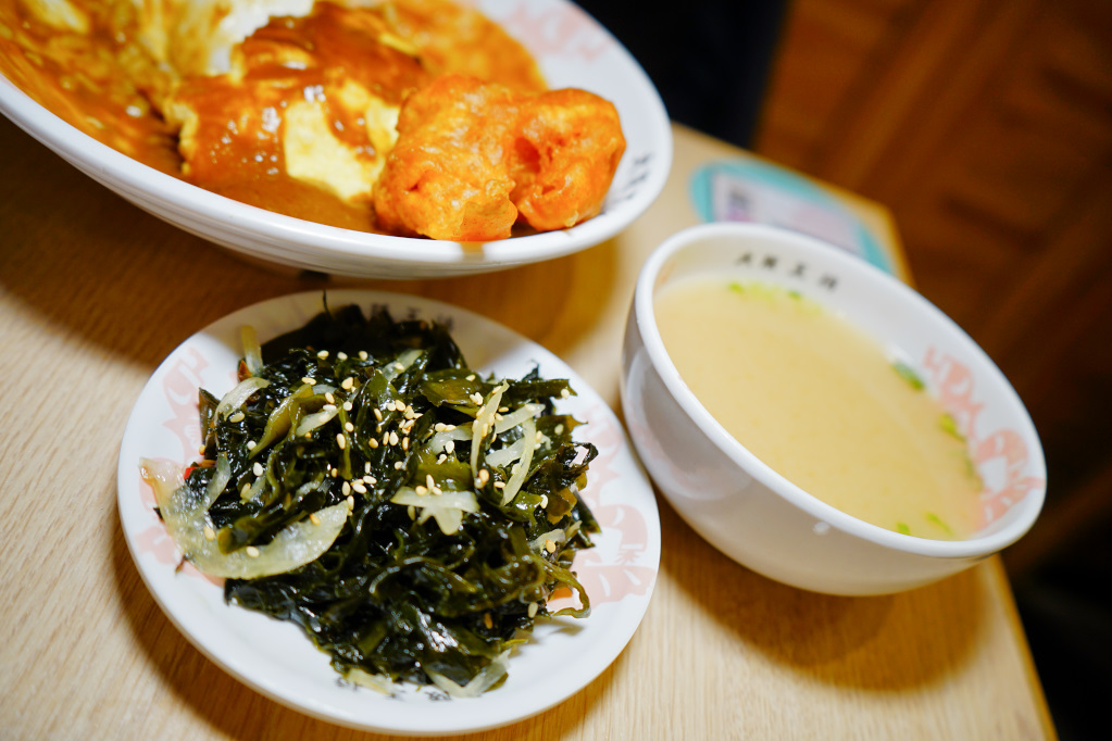 美食｜新北日式美食 大阪王將 日式燒餃子、道頓崛燒炒麵、咖哩天津飯 樹林秀泰美食推薦！ - 奇奇一起玩樂趣