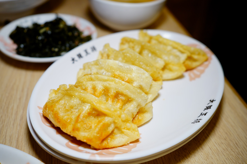 美食｜新北日式美食 大阪王將 日式燒餃子、道頓崛燒炒麵、咖哩天津飯 樹林秀泰美食推薦！ - 奇奇一起玩樂趣