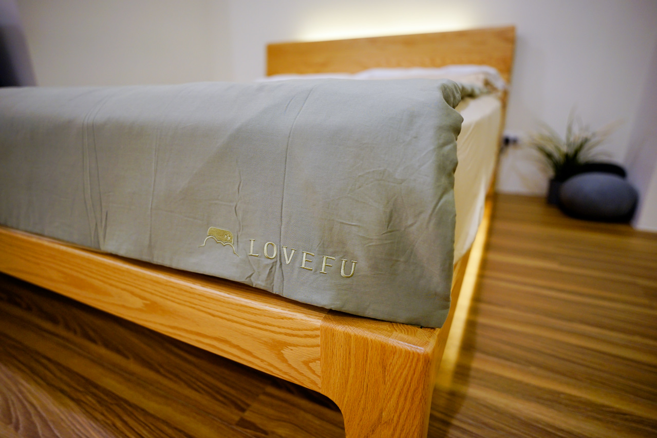家具床墊｜台灣床墊品牌推薦！LoveFu 床墊專賣店 100天安心睡，找到適合你的床墊！沉浸式睡眠體驗，像在家一樣舒適自在的床墊體驗~ - 奇奇一起玩樂趣