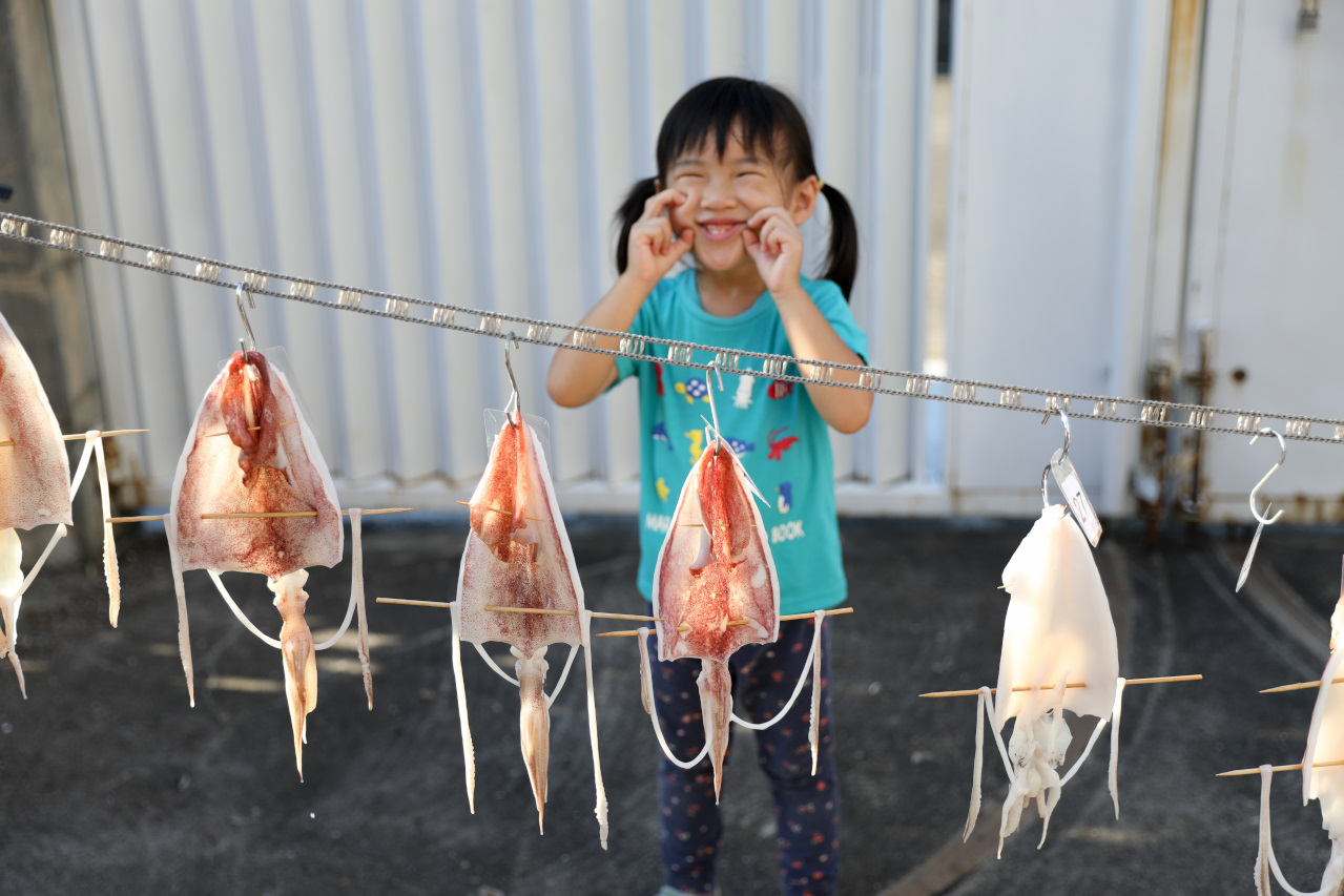 2024基隆鎖管季 基隆旅遊體驗,親子一日遊推薦! 體驗在地美食.一夜干DIY.深度文化導覽,鉅隆豪華遊艇海釣太好玩了!! - 奇奇一起玩樂趣