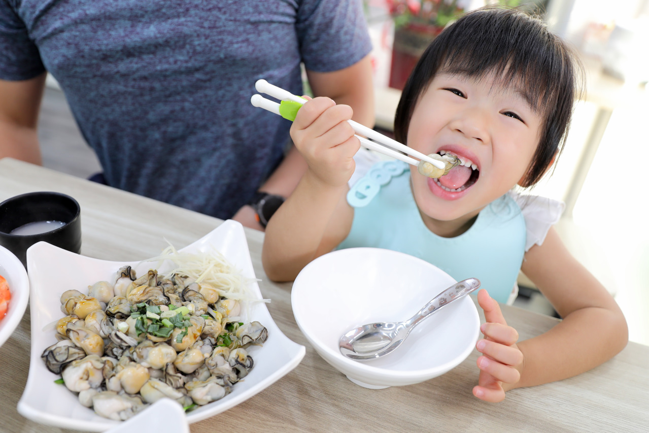 板橋美食推薦! 貝殼兄弟牡蠣麵蛤蜊麵 台北浮誇海鮮麵.近樹林火車站Ubereat外送推薦! - 奇奇一起玩樂趣