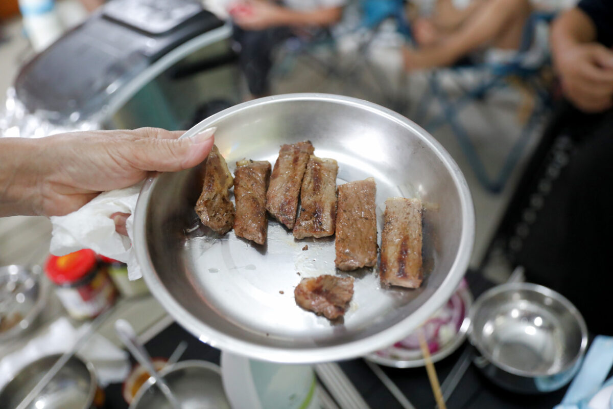 新北烤肉食材採購推薦! 一番肉舖 露營烤肉煮火鍋輕鬆備料 露營食材一站購足,超商宅配超方便! - 奇奇一起玩樂趣