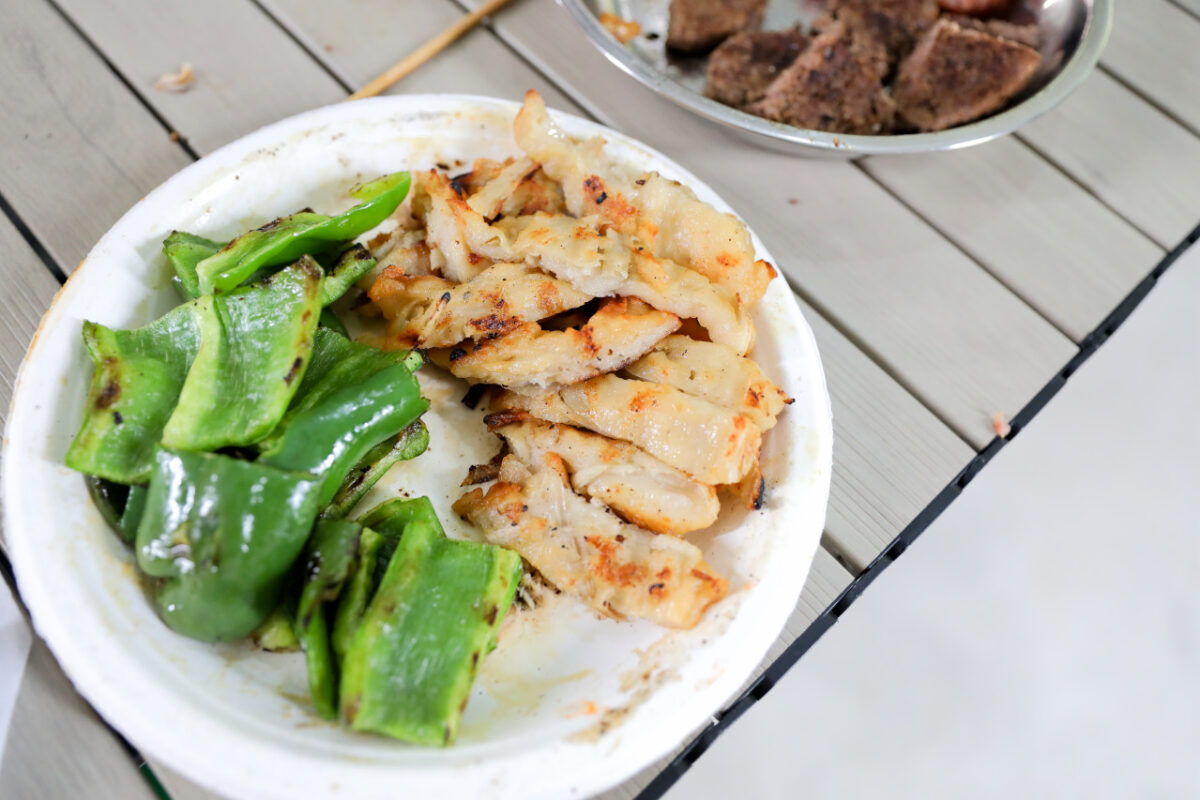 新北烤肉食材採購推薦! 一番肉舖 露營烤肉煮火鍋輕鬆備料 露營食材一站購足,超商宅配超方便! - 奇奇一起玩樂趣