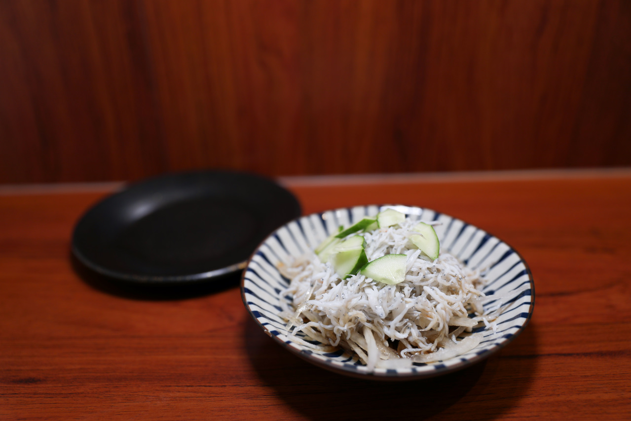 林口生魚片丼飯推薦! 林日式料理 超厚生魚握壽司,驚喜版生魚丼飯 - 奇奇一起玩樂趣