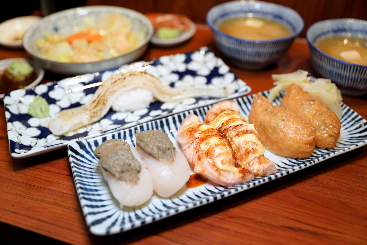 林口生魚片丼飯推薦! 林日式料理 超厚生魚握壽司,驚喜版生魚丼飯 - 奇奇一起玩樂趣