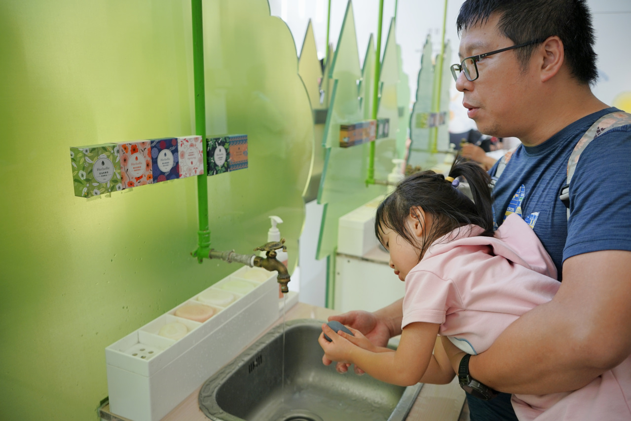 台塑網旅行社宜蘭一日遊行程推薦! 員工旅遊的好選擇! 樂水部落.豐盛愛玉.Herbelle龍潭湖畔悠活園區 - 奇奇一起玩樂趣