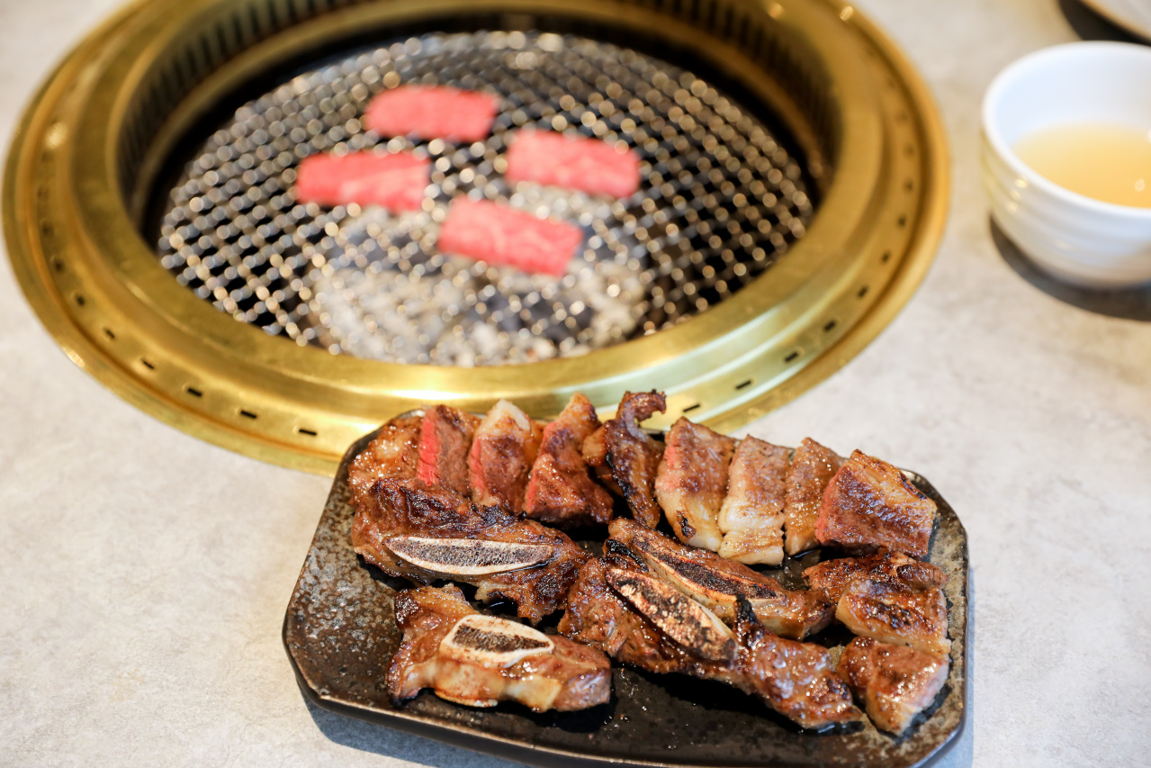 台中單點日式燒肉推薦! jokazu.yakiniku 敘禾燒肉專門店 日本A5和牛專人桌邊烤肉服務 - 奇奇一起玩樂趣