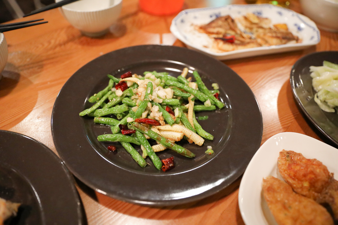 南投鹿谷住宿推薦! 鳳凰‧森之鳴 鳳凰自然教育園區 森林小木屋一泊二食 夜間生態探索 - 奇奇一起玩樂趣