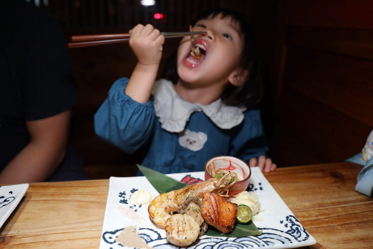 台北高檔日式無菜單料理推薦! 微風建一食堂 熟成刺身極鮮甜.秋季麵包蟹正肥美~ - 奇奇一起玩樂趣