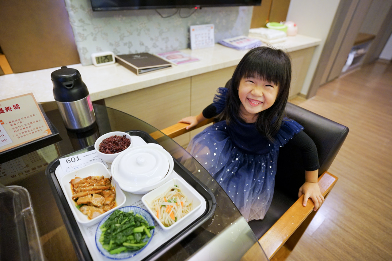 台北新北獨棟月中推薦! 三重美麗人生產後護理之家 飯店式月子中心,設備齊全,專業嬰兒照護 - 奇奇一起玩樂趣