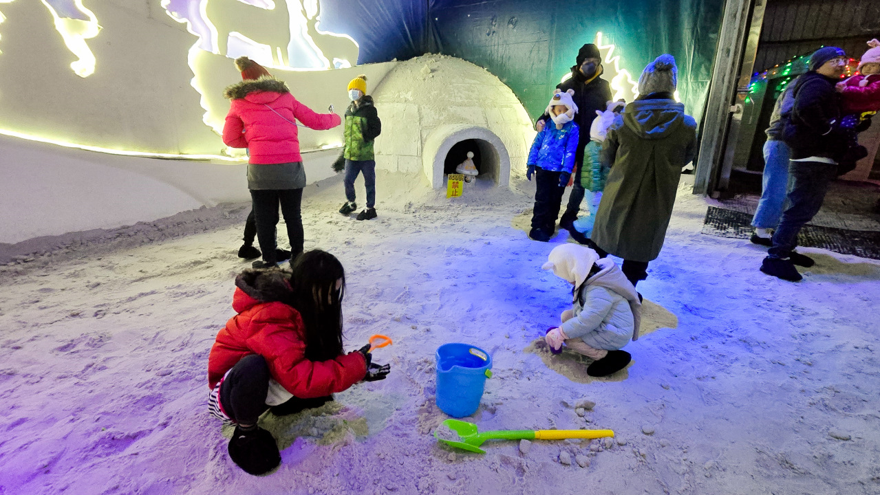 新竹小叮噹科學主題樂園 一票玩到底,全台最大室內滑雪場,一年四季都能玩雪! - 奇奇一起玩樂趣