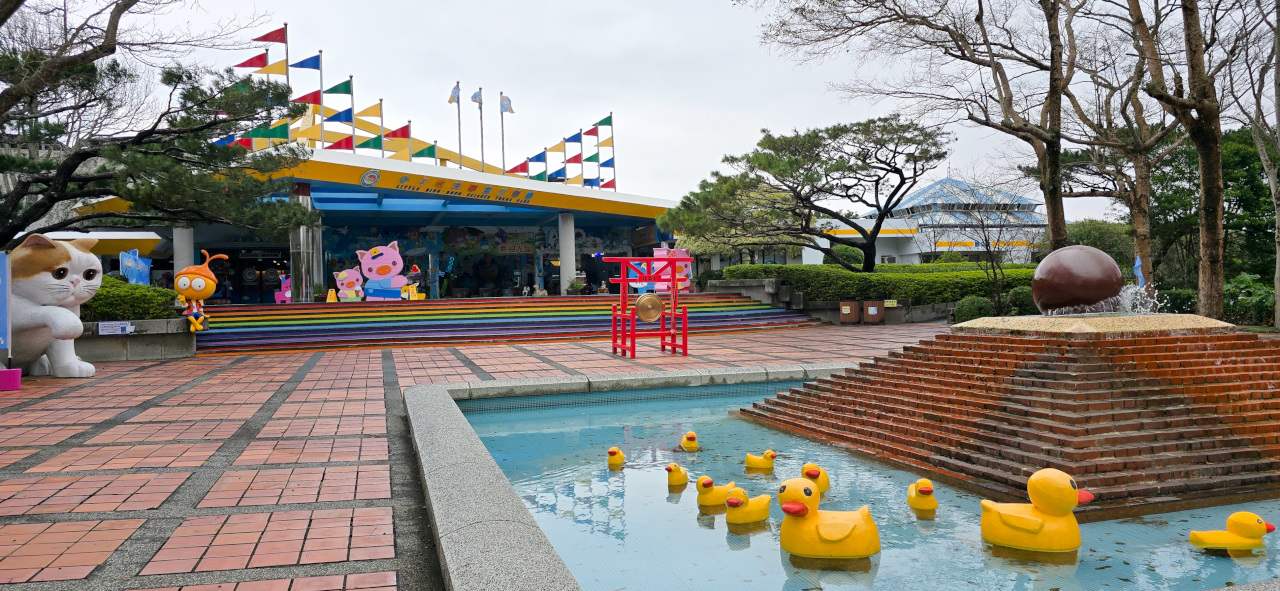 新竹小叮噹科學主題樂園 一票玩到底,全台最大室內滑雪場,一年四季都能玩雪! - 奇奇一起玩樂趣