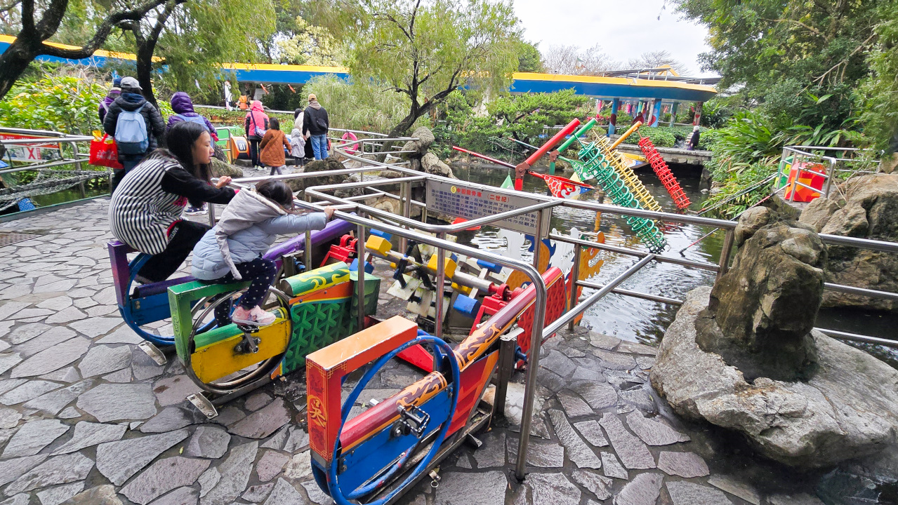 新竹小叮噹科學主題樂園 一票玩到底,全台最大室內滑雪場,一年四季都能玩雪! - 奇奇一起玩樂趣