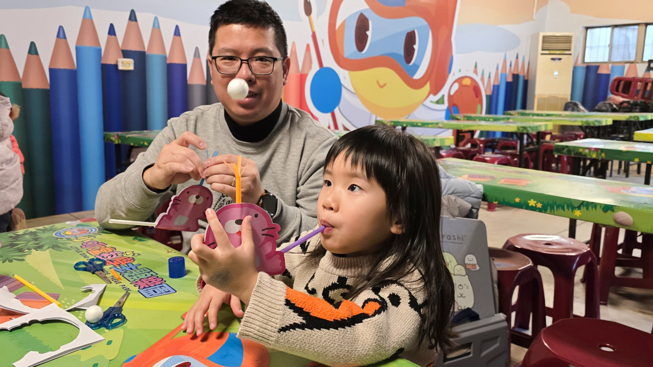 新竹小叮噹科學主題樂園 一票玩到底,全台最大室內滑雪場,一年四季都能玩雪! - 奇奇一起玩樂趣