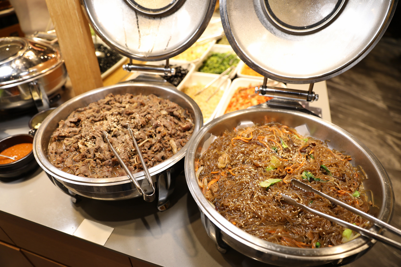 西門町韓式料理嫩豆腐鍋推薦! 江陵阿嬤강릉할매韓鍋料理吃到飽(西門店) 喜歡豆腐料理的人千萬別錯過~ - 奇奇一起玩樂趣