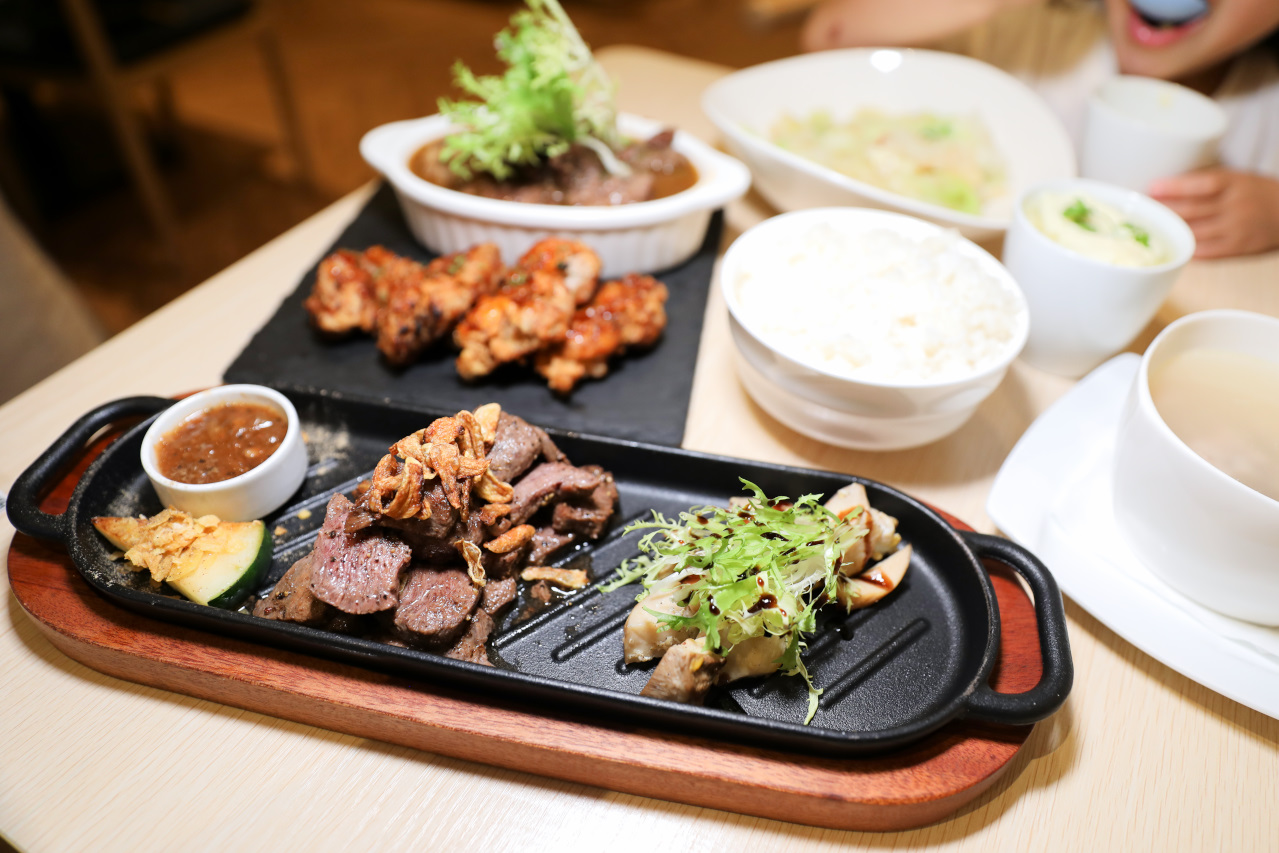 RUO .T. Teppanyaki 鐵板合菜料理 WPAPA早午餐新品牌 鐵板西式料理 台中最新鐵板料理推薦! - 奇奇一起玩樂趣
