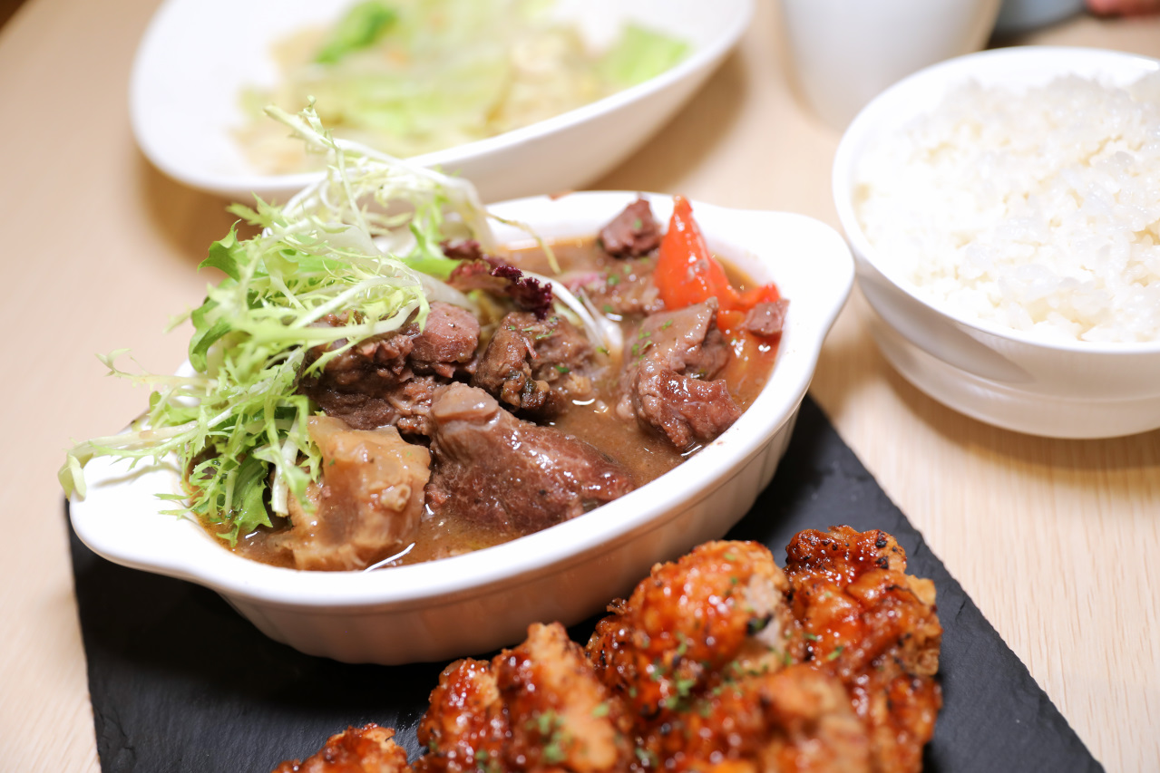 RUO .T. Teppanyaki 鐵板合菜料理 WPAPA早午餐新品牌 鐵板西式料理 台中最新鐵板料理推薦! - 奇奇一起玩樂趣