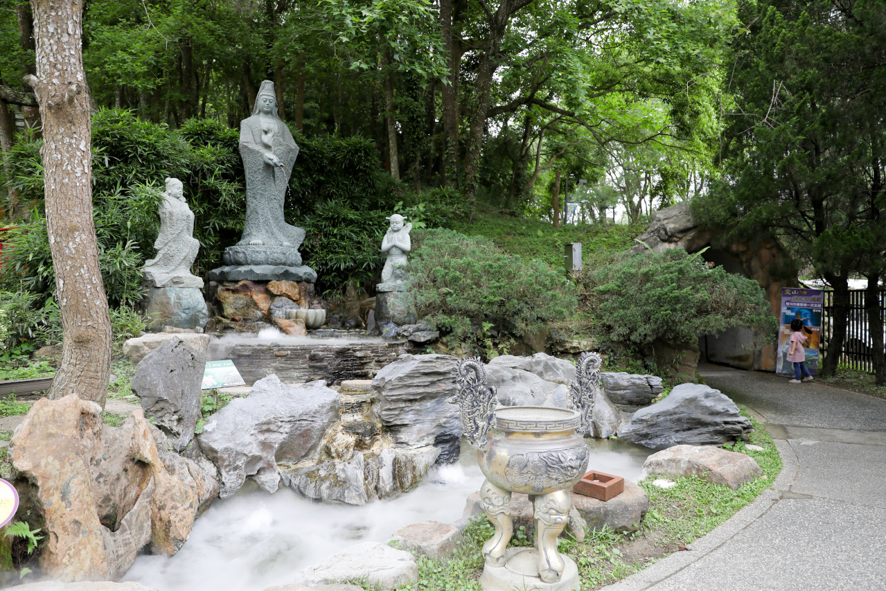 2025苗栗桐花季賞螢火蟲 西湖渡假村 兩天一夜親子旅行推薦! - 奇奇一起玩樂趣