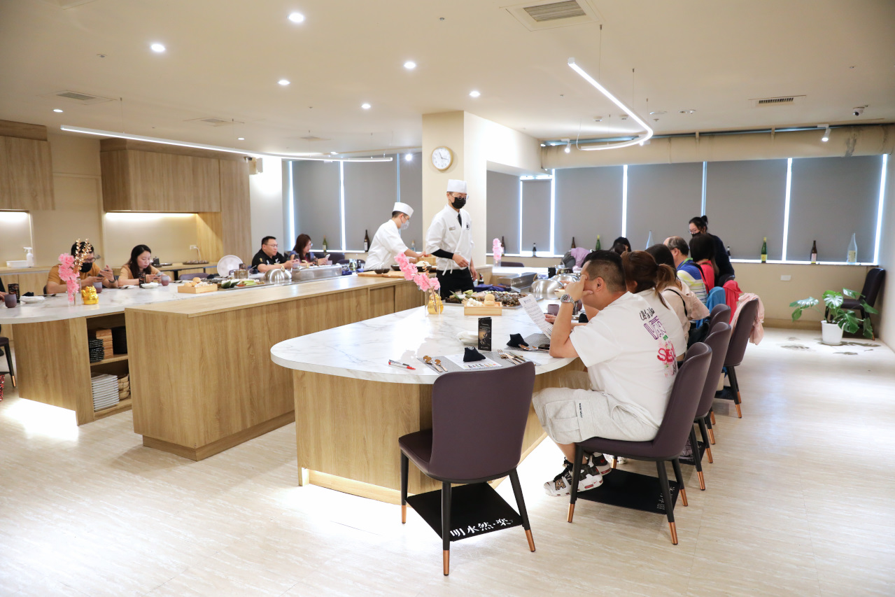 台南美食 明水然．樂(台南中山店) Google 評論4.8高分，頂級無菜單鐵板燒推薦! 龍蝦這麼吃,道道驚艷! - 奇奇一起玩樂趣