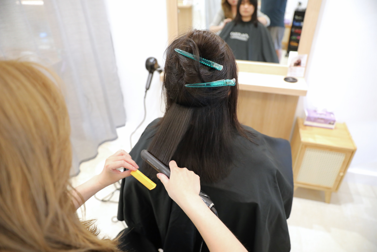 台南 Root Scalp & Hair 專業護髮.染燙髮+頭皮檢測 親子友善沙龍 媽媽剪髮,小孩免費修剪劉海 - 奇奇一起玩樂趣