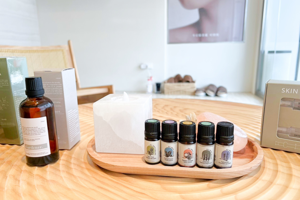 嘉義美容護膚推薦! 覓光肌皮膚管理中心(嘉義垂楊店) 臉部肌膚保養.芳療按摩服務 - 奇奇一起玩樂趣