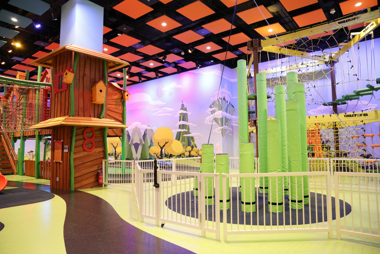 澳門3天2夜親子旅遊玩樂推薦! 澳門必玩新濠影滙水上樂園.滿紛樂園.8字摩天輪 KKday預訂超方便 - 奇奇一起玩樂趣