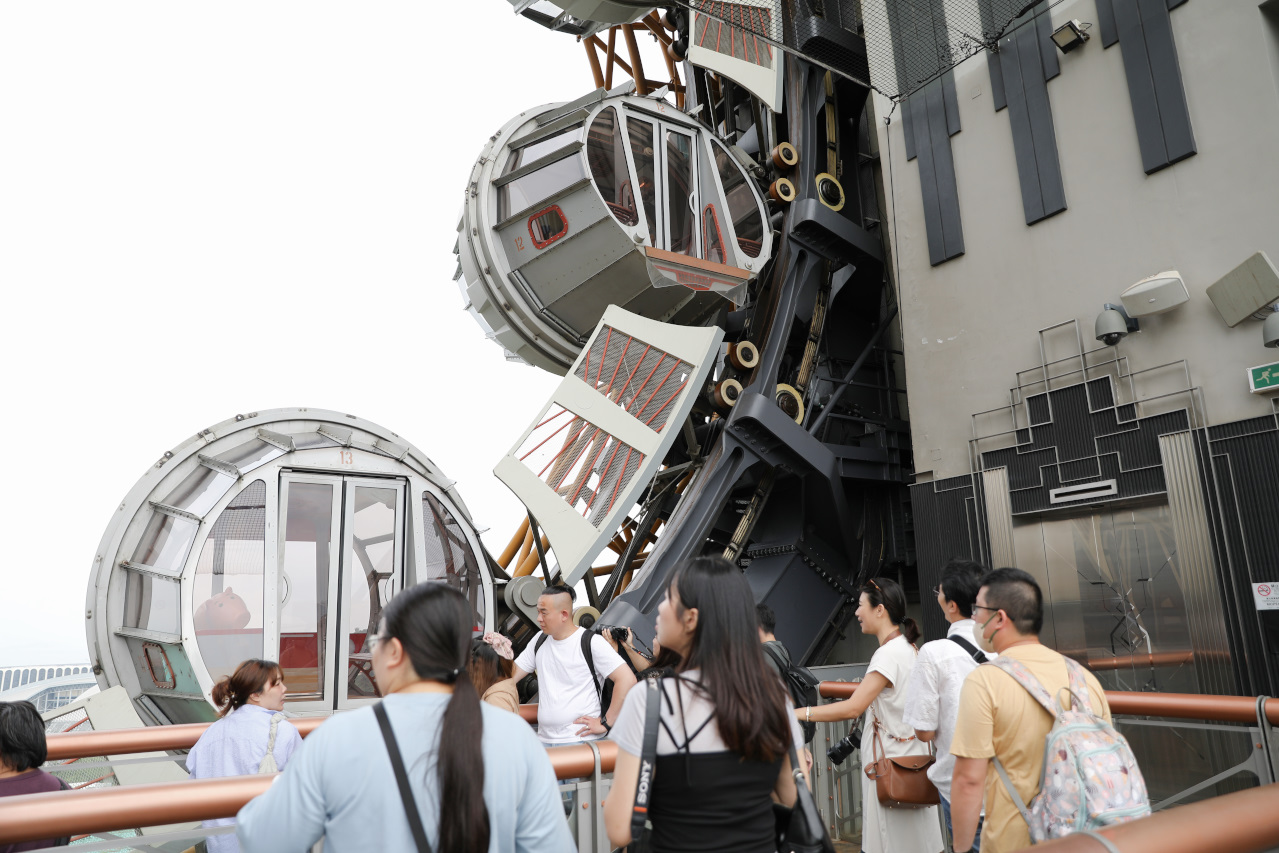 澳門3天2夜親子旅遊玩樂推薦! 澳門必玩新濠影滙水上樂園.滿紛樂園.8字摩天輪 KKday預訂超方便 - 奇奇一起玩樂趣