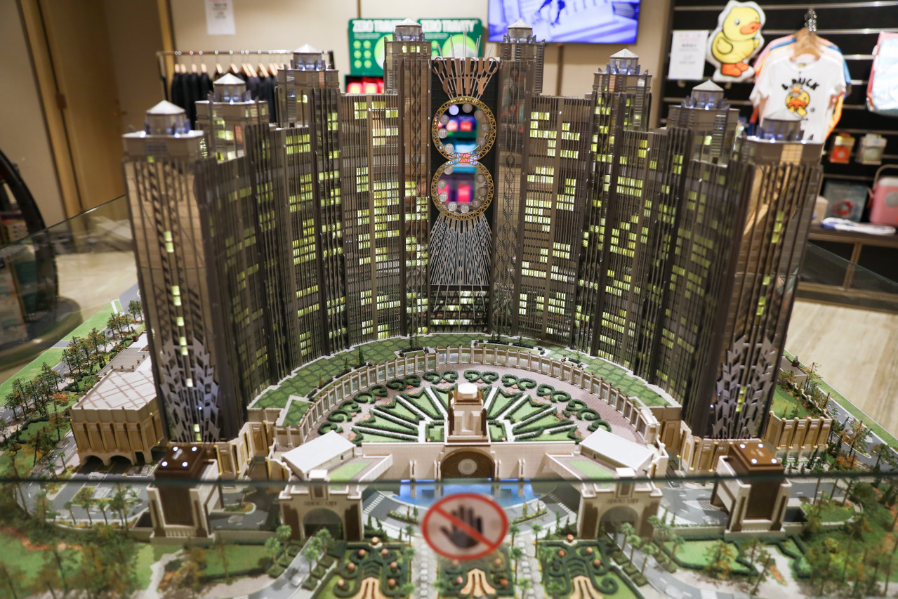 澳門3天2夜親子旅遊玩樂推薦! 澳門必玩新濠影滙水上樂園.滿紛樂園.8字摩天輪 KKday預訂超方便 - 奇奇一起玩樂趣