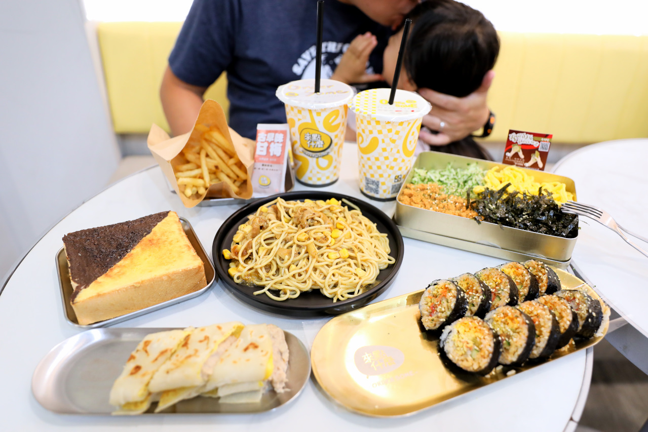 來點什麼早餐店(南屯林新店) 台中特色韓式早午餐推薦! 韓式飯捲.搖搖便當.韓式鐵板麵 - 奇奇一起玩樂趣