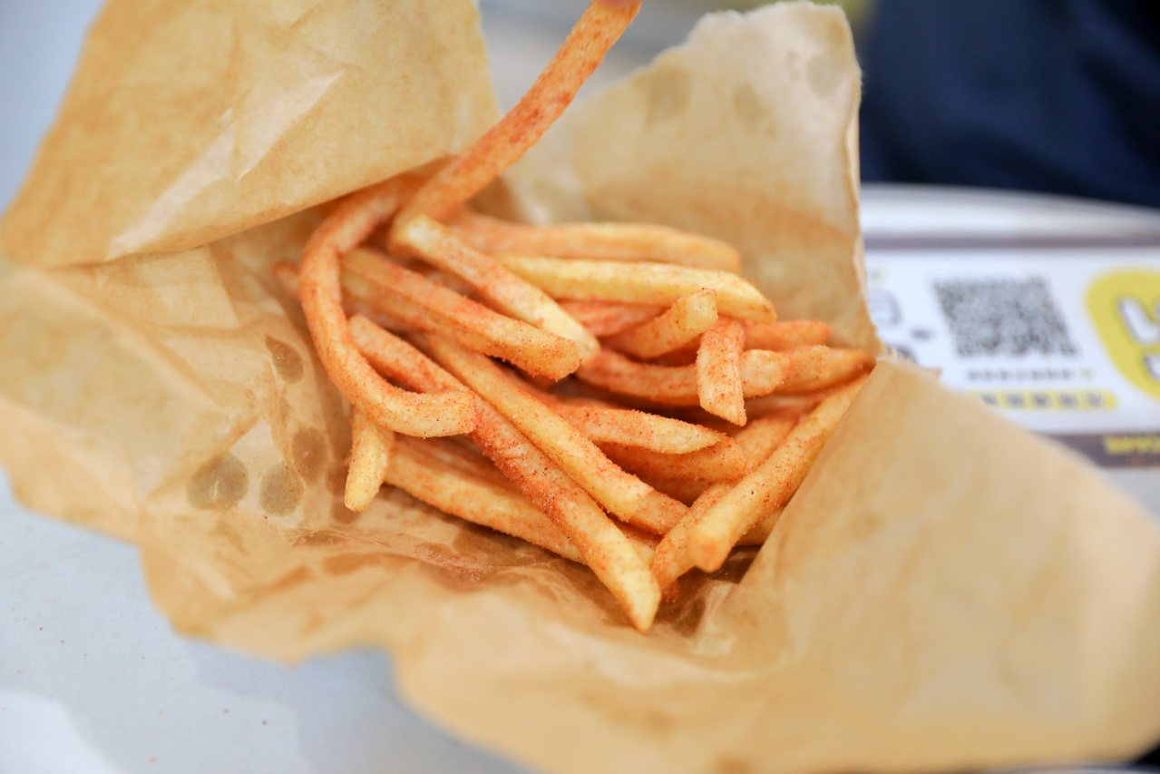 來點什麼早餐店(南屯林新店) 台中特色韓式早午餐推薦! 韓式飯捲.搖搖便當.韓式鐵板麵 - 奇奇一起玩樂趣