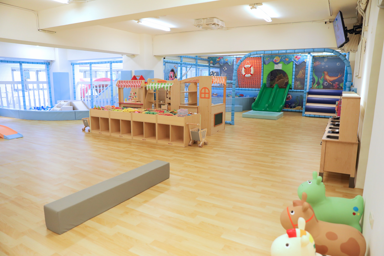 2025新開幕親子餐廳推薦! 中和Babywonderland 童話愛樂園 不限時暢玩室內遊樂園 - 奇奇一起玩樂趣