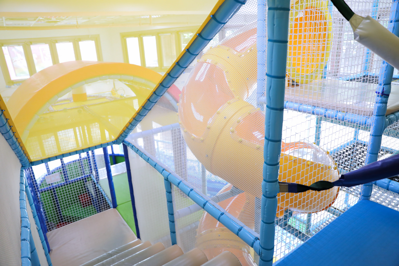 2025新開幕親子餐廳推薦! 中和Babywonderland 童話愛樂園 不限時暢玩室內遊樂園 - 奇奇一起玩樂趣