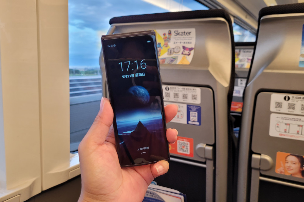 iFLYTEK AI智能雙向即時口譯機AIT2221T 超神旅遊好物! 自帶網路的口譯翻譯機,拍照翻譯還可當Wifi分享器 - 奇奇一起玩樂趣