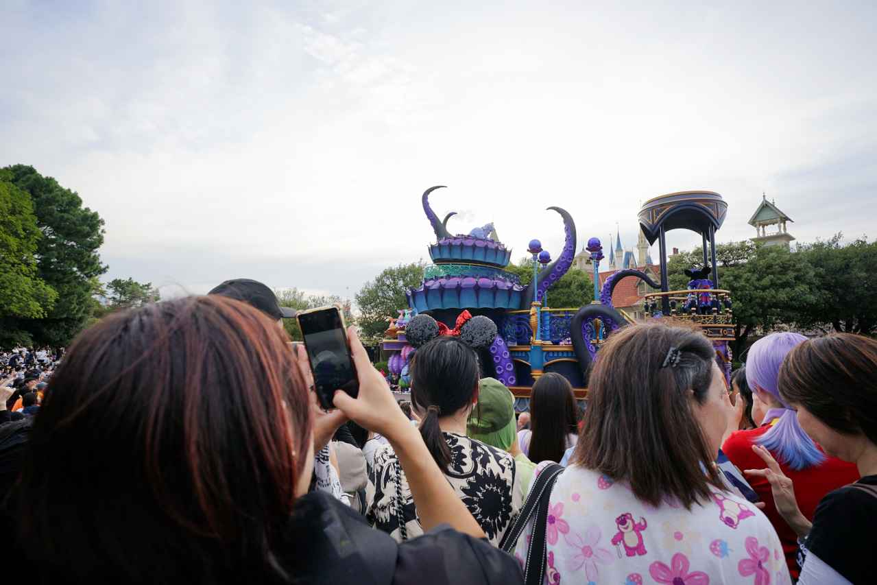 日本東京迪士尼樂園攻略分享 2025萬聖節親子生日之旅! 一日暢玩陸地18項遊樂設施,善用迪士尼APP抽PP.MO點餐.購買DPA,不花時間排隊餐廳看遊行秘密地點 - 奇奇一起玩樂趣 日本東京迪士尼樂園攻略分享 2025萬聖節親子生日之旅! 一日暢玩陸地18項遊樂設施,善用迪士尼APP抽PP.MO點餐.購買DPA,不花時間排隊餐廳看遊行秘密地點 - 奇奇一起玩樂趣