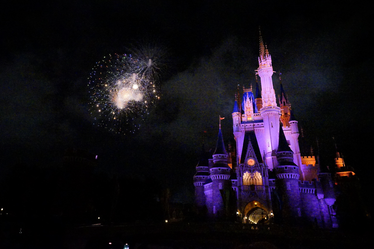 日本東京迪士尼樂園攻略分享 2025萬聖節親子生日之旅! 一日暢玩陸地18項遊樂設施,善用迪士尼APP抽PP.MO點餐.購買DPA,不花時間排隊餐廳看遊行秘密地點 - 奇奇一起玩樂趣 日本東京迪士尼樂園攻略分享 2025萬聖節親子生日之旅! 一日暢玩陸地18項遊樂設施,善用迪士尼APP抽PP.MO點餐.購買DPA,不花時間排隊餐廳看遊行秘密地點 - 奇奇一起玩樂趣