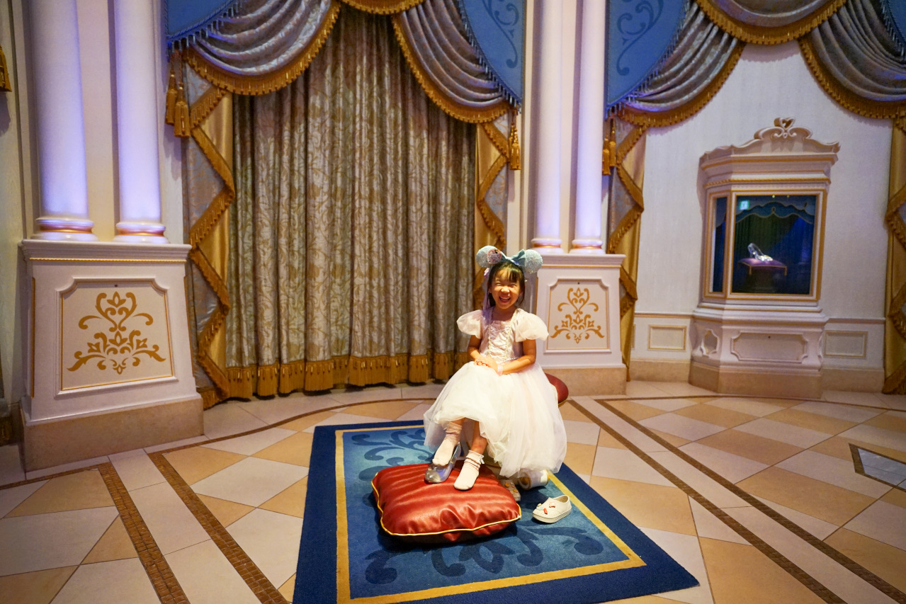 日本東京迪士尼樂園攻略分享 2025萬聖節親子生日之旅! 一日暢玩陸地18項遊樂設施,善用迪士尼APP抽PP.MO點餐.購買DPA,不花時間排隊餐廳看遊行秘密地點 - 奇奇一起玩樂趣 日本東京迪士尼樂園攻略分享 2025萬聖節親子生日之旅! 一日暢玩陸地18項遊樂設施,善用迪士尼APP抽PP.MO點餐.購買DPA,不花時間排隊餐廳看遊行秘密地點 - 奇奇一起玩樂趣