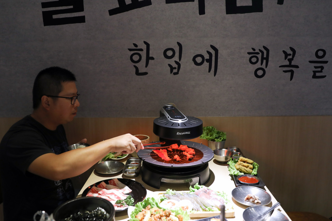 桃園韓式燒肉餐廳推薦! 燒桶子 韓食烤肉料理(桃園統領店) 韓式炸雞.海鮮煎餅 聚餐餐廳推薦! - 奇奇一起玩樂趣