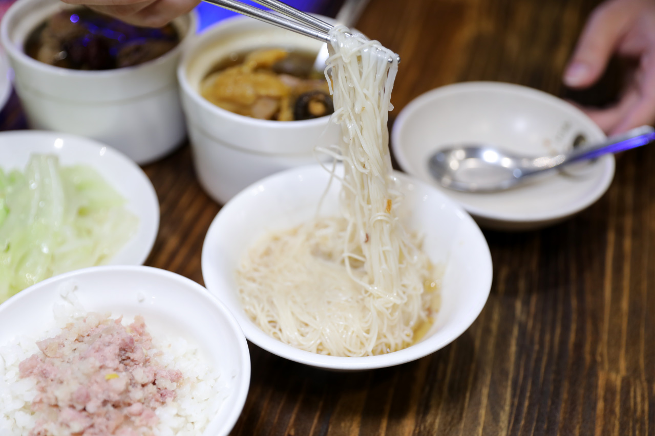 元氣十盅(中原台G店創始店二代店) 桃園中壢雞湯專賣店推薦! - 奇奇一起玩樂趣